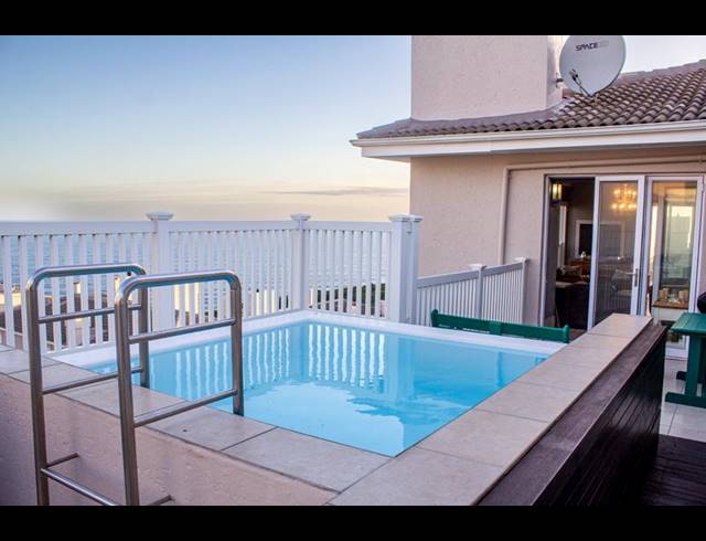 4 BEDROOM APARTMENT FOR SALE IN PINNACLE POINT GOLF ESTATE